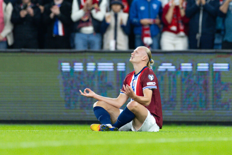 Erling Braut Haaland (9 Norway) celebrates after scoring during the UEFA European Qualifiers for 2026 World Cup football game between Norway and Moldova at Ullevaal Stadium in Oslo, Norway (Photo by Ane Frosaker / SPP/Sipa USA)
2025.09.09 Oslo
pilka nozna eliminacje kwalifikacje do mistrzostw swiata 2026
Norwegia - Moldawia
Foto SPP/SIPA USA/PressFocus

!!! POLAND ONLY !!!