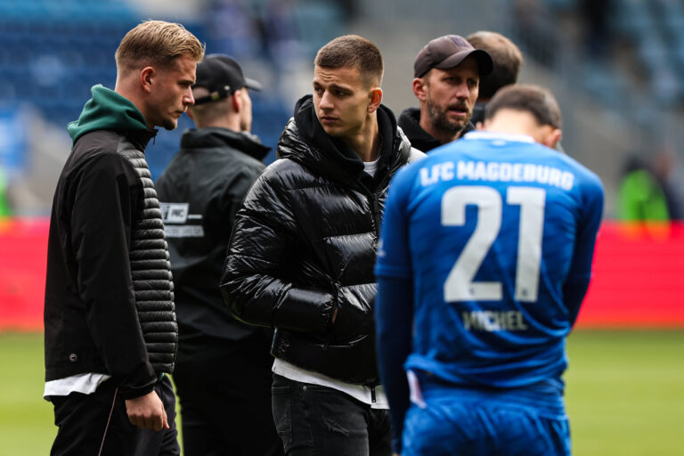 Mateusz Zukowski M.,1. FC Magdeburg,22 und Alexander Ahl Holmstrom 1. FC Magdeburg,11 - 2. Fussball Bundesliga Saison 2025-2026 1. FC Magdeburg vs. SV 07 Elversberg in der Avnet Arena in Magdeburg - Fussball,Mann,Manner,Deutschland,05.10.2025 *** Mateusz Zukowski M ,1 FC Magdeburg,22 and Alexander Ahl Holmstrom 1 FC Magdeburg,11 2 Soccer Bundesliga Season 2025 2026 1 FC Magdeburg vs SV 07 Elversberg at the Avnet Arena in Magdeburg Soccer,Man,Men,Germany,05 10 2025
2025.10.05 Magdeburg
pilka nozna , 2. liga niemiecka
1. FC Magdeburg - SV 07 Elversberg
Foto IMAGO/PressFocus

!!! POLAND ONLY !!!