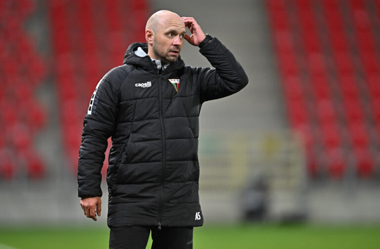 2025.10.18 Tychy
Pilka nozna Betclic 1 Liga sezon 2025/2026
GKS Tychy - Wieczysta Krakow
N/z Artur Skowronek
Foto Lukasz Sobala / PressFocus

2025.10.18 Tychy
Football Polish First League season 2025/2026
GKS Tychy - Wieczysta Krakow
Artur Skowronek
Credit: Lukasz Sobala / PressFocus