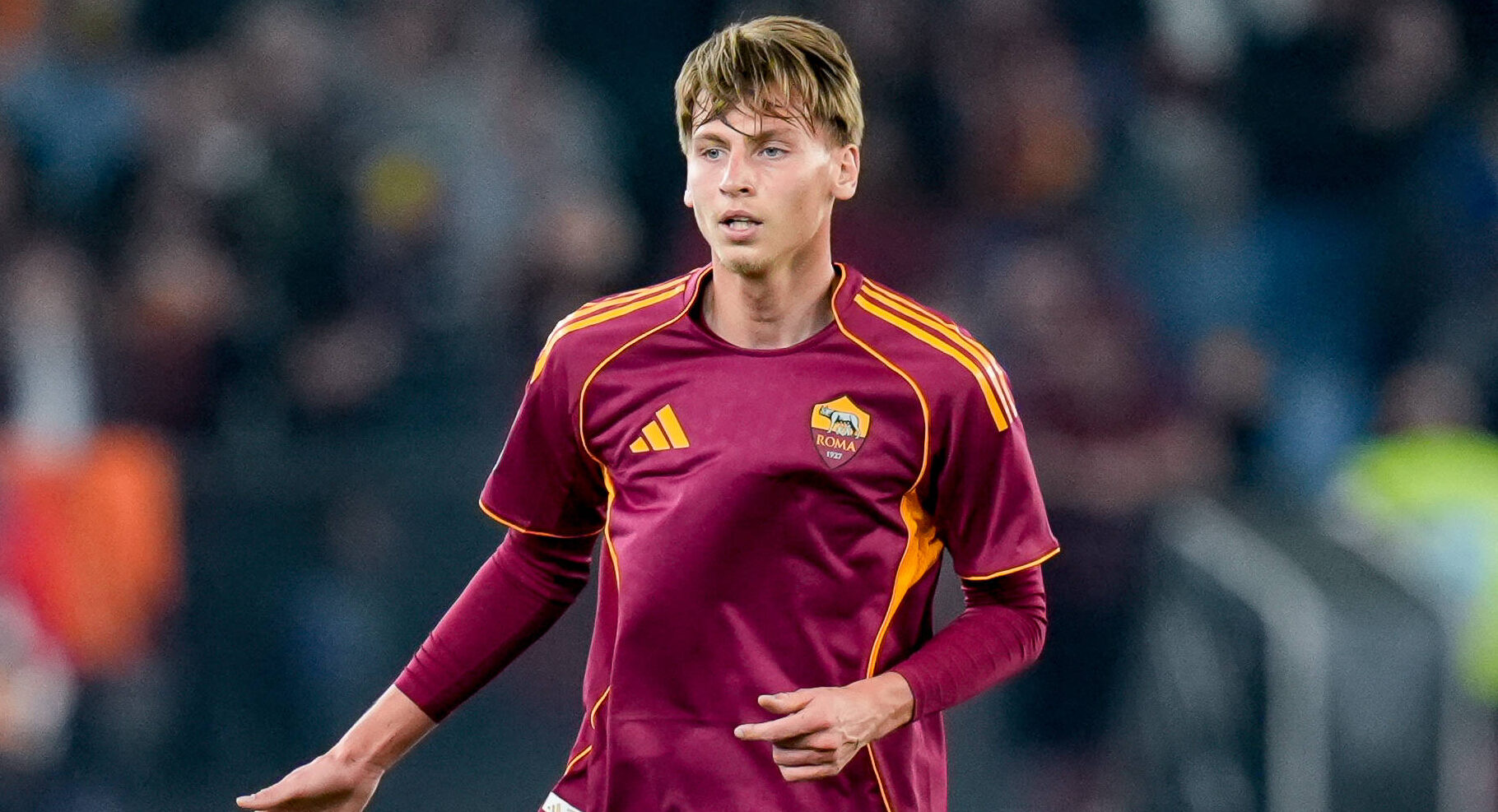 AS Roma v FC Internazionale - Serie A Enilive Jan Ziolkowski of AS Roma during the Serie A Enilive match between AS Roma and FC Internazionale at Stadio Olimpico on October 18, 2025 in Rome, Italy. Rome Stadio Olimpico Lazio Italy Copyright: xGiuseppexMaffiax 251018_SerieA_Roma-Inter_9423
2025.10.18 Rzym
pilka nozna , liga wloska
AS Roma - Inter Mediolan
Foto IMAGO/PressFocus

!!! POLAND ONLY !!!