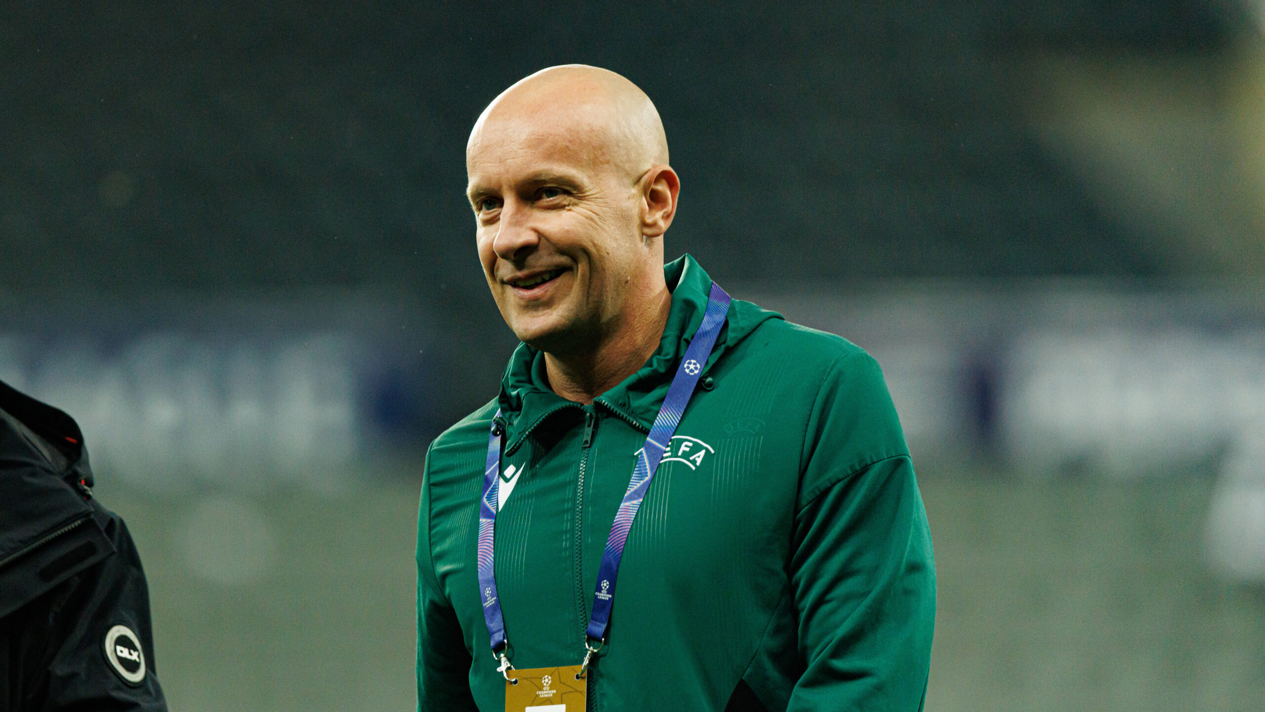 Szymon Marciniak seen during Champions League league phase game between Newcastle United FC and SL Benfica Maciej Rogowski/Ball Raw Images Newcastle Saint James Park United Kingdom Copyright: xMaciejxRogowskix maciejrogowski_newcastle_benfica_2526-115
2025.10.21 Newcastle
pilka nozna Liga Mistrzow
Newcastle United - Benfica Lizbona
Foto IMAGO/PressFocus

!!! POLAND ONLY !!!