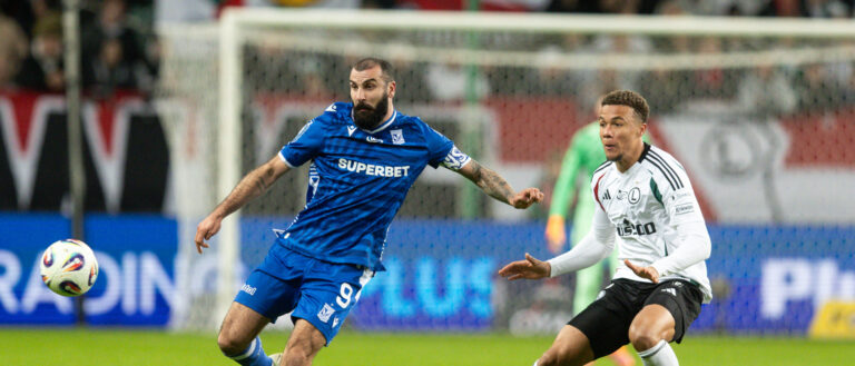 2025.10.26 Warszawa pilka nozna PKO Ekstraklasa sezon 2025/2026
Legia Warszawa - Lech Poznan
N/z Mikael Ishak (Lech), Steve Kapuadi (Legia)
Foto Tomasz Jastrzebowski / Foto Olimpik / PressFocus

2025.10.26 Warsaw Football PKO Ekstraklasa season 2025/2026
Legia Warszawa - Lech Poznan
Mikael Ishak (Lech), Steve Kapuadi (Legia)
Credit: Tomasz Jastrzebowski / Foto Olimpik / PressFocus