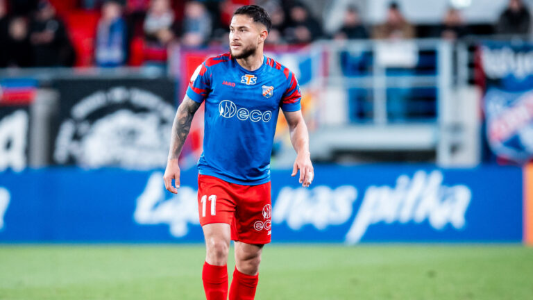 2025.10.28 Opole
Pilka nozna STS Puchar Polski sezon 2025/2026
Odra Opole - Piast Gliwice
N/z Joshua Perez
Foto Mateusz Porzucek PressFocus

2025.10.28 Opole
Football STS Polish Cup season 2025/2026
Odra Opole - Piast Gliwice
Joshua Perez
Credit: Mateusz Porzucek PressFocus