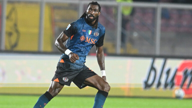 Andre Frank Zambo Anguissa of SSC Napoli look during the Serie A Enelive betwee US Lecce vs SSC Napoli at Via Del Mare Stadium (Photo by Agostino Gemito/IPA Sport / ipa-agency.net/IPA/Sipa USA)
2025.10.28 Lecce
pilka nozna  liga wloska
US Lecce - SSC Napoli
Foto IPA/SIPA USA/PressFocus

!!! POLAND ONLY !!!