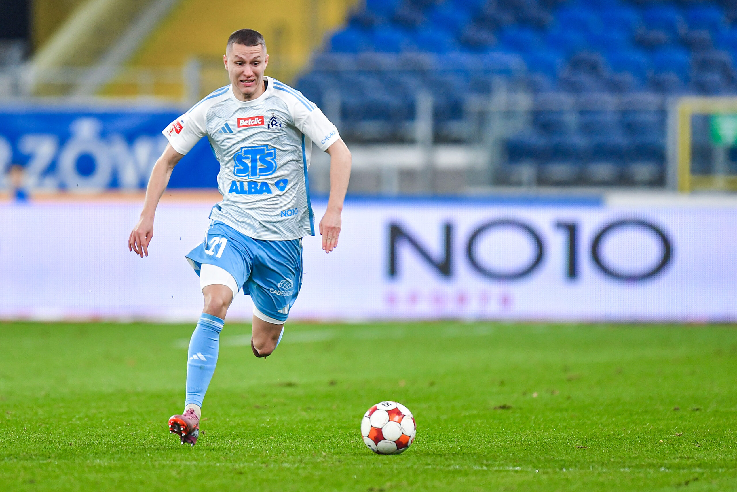 2025.10.31 Chorzow
Pilka nozna Pierwsza Liga Betclic 1 Liga Sezon 2025/2026
Ruch Chorzow - GKS Tychy
N/z Patryk Szwedzik
Foto Marcin Bulanda / PressFocus

2025.10.31 Chorzow
Football Polish Betclic First I League Season 2025/2026
Ruch Chorzow - GKS Tychy
Patryk Szwedzik
Credit: Marcin Bulanda / PressFocus