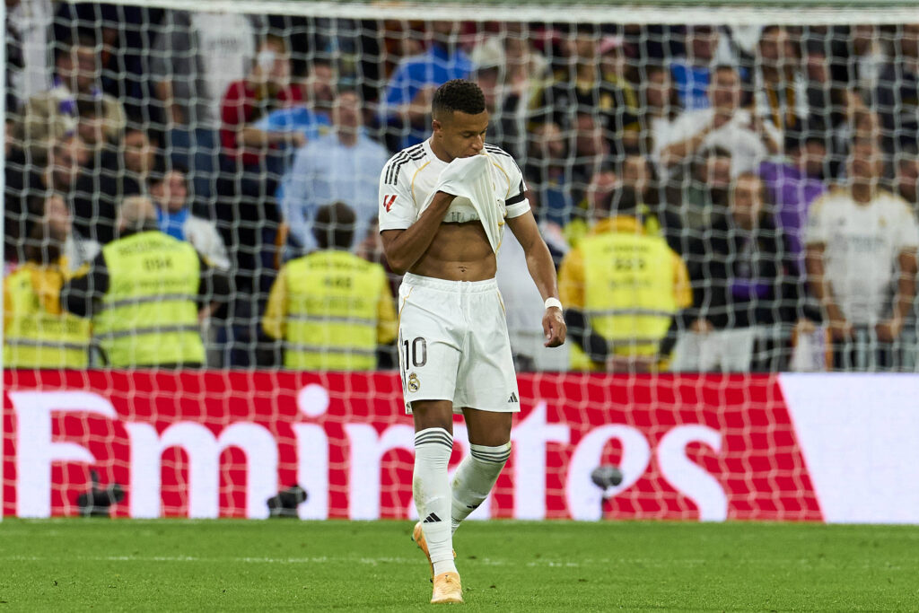 Kylian Mbappe of Real Madrid CF celebrates his goal during the LALIGA EA SPORTS match between Real Madrid CF and Valencia CF at the Santiago Bernabeu Stadium, on 1 November 2025. - 01/11/2025 - Spain / Madrid / Madrid - PUBLICATIONxNOTxINxFRAxRUS LGMx/xLexPictorium LePictorium_0318289
2025.11.01 Madryt
pilka nozna , liga hiszpanska
Real Madryt - Valencia CF
Foto IMAGO/PressFocus

!!! POLAND ONLY !!!