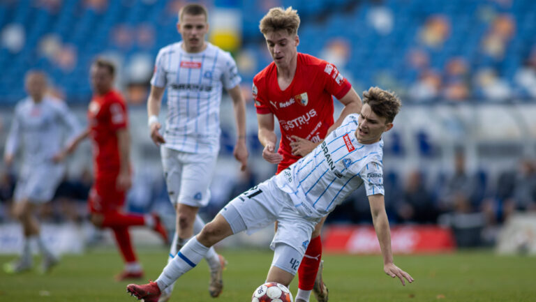 2025.11.02 Rzeszow
pilka nozna 15. kolejka Betclic 1 Liga Sezon 2025/2026 
Stal Rzeszow - Pogon Siedlce
N/z Szymon Kadziolka
Foto Michal Kedzierski / PressFocus

2025.11.02 Rzeszow
Football Polish league, second level Season 2025/2026 Stal Rzeszow - Pogon Siedlce
Szymon Kadziolka
Credit: Michal Kedzierski / PressFocus