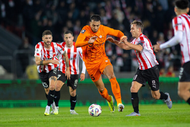 2025.11.03 Krakow
pilka nozna 12. kolejka PKO Bank Polski Ekstraklasa  sezon 2025/2026
Cracovia - Zaglebie Lubin
N/z Rocha Leonardo
Foto Michal Kedzierski / PressFocus

2025.11.03 Krakow
Football Polish Ekstraklasa Season 2025/2026
Cracovia - Zaglebie Lubin
Rocha Leonardo
Credit: Michal Kedzierski / PressFocus