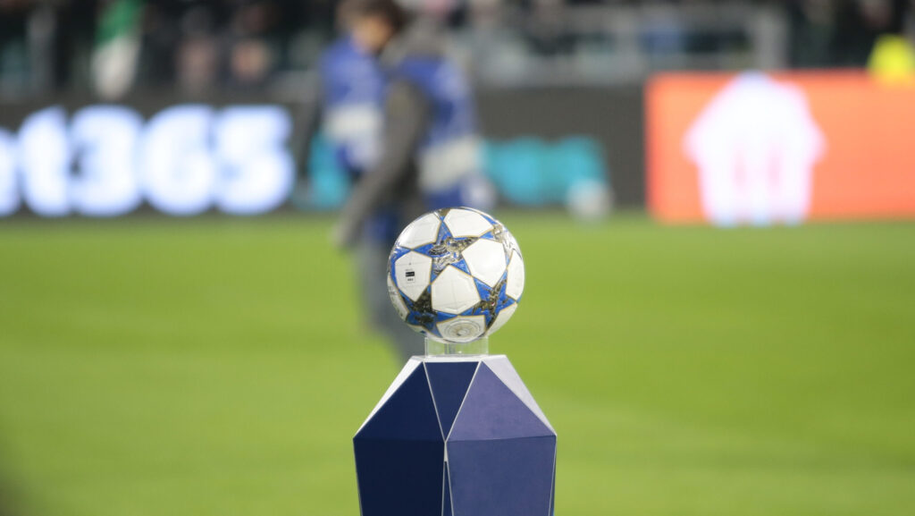 Official. Match ball during the Uefa Champions League, season 20025/26, football match between Juventus FC and Sporting CP on 04 November 2025 at Allianz Stadium, Turin, Italy. Photo Nderim Kaceli (Photo by Nderim Kaceli/IPA Sport / ipa-agency.net/IPA/Sipa USA)
2025.11.04 Turyn
pilka nozna liga mistrzow
Juventus Turyn - Sporting Lizbona
Foto IPA/SIPA USA/PressFocus

!!! POLAND ONLY !!!