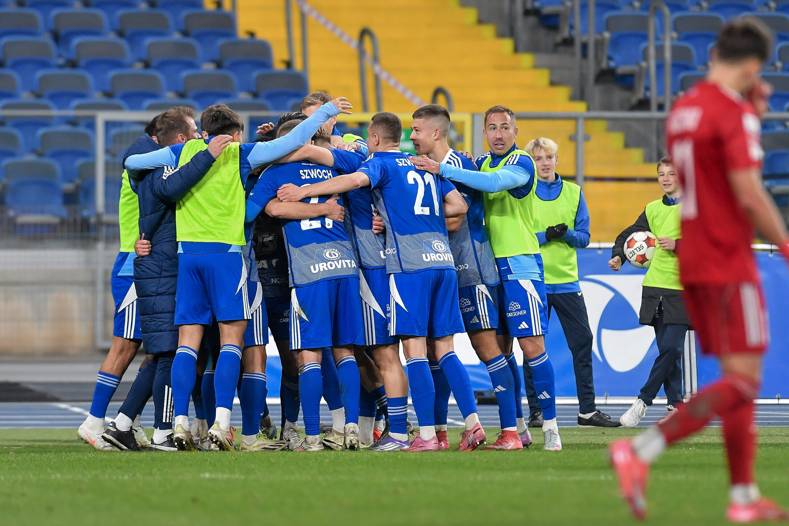 2025.11.07 Chorzow
Pilka nozna Betclic 1. Liga sezon 2025/2026
Ruch Chorzow - Miedz Legnica
N/z Ruch Chorzow pilkarze radosc po bramce
Foto PressFocus

2025.11.07 Chorzow
Football Polish first league - second level 2025/26 season
Ruch Chorzow - Miedz Legnica
Ruch Chorzow pilkarze radosc po bramce
Credit: PressFocus