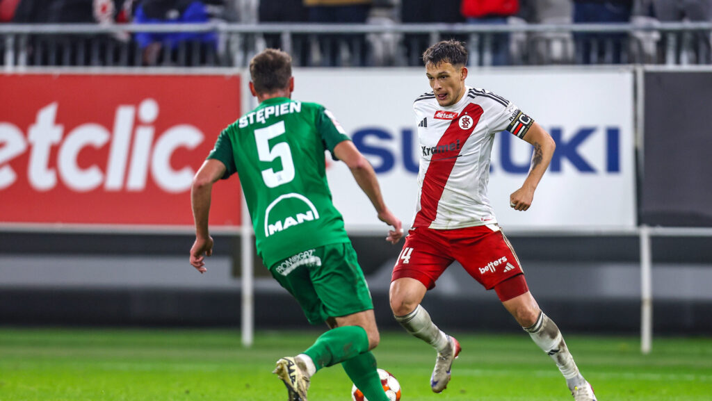 2025.11.08 Lodz Pilka Nozna Betclic 1 Liga Sezon 2025/2026 LKS Lodz - Puszcza Niepolomice Nz Michal Mokrzycki Foto. Artur Kraszewski / PressFocus

2025.11.08 Lodz Football Betclic Polish First League Season 2025/2026 LKS Lodz - Puszcza Niepolomice Michal Mokrzycki Credit: Artur Kraszewski / PressFocus