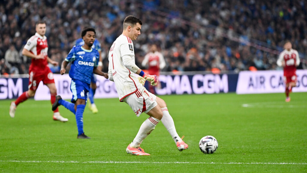01 Radoslaw MAJECKI (sb29) during the Ligue 1 McDonald&#039;s match between Marseille and Brest at Stade Velodrome on November 8, 2025 in Marseille, France. (Photo by Sylvain Thomas/FEP/Icon Sport/Sipa USA)
2025.11.08 Marsylia
pilka nozna liga francuska
Olympique Marsylia - Stade Brest
Foto Icon Sport/SIPA USA/PressFocus

!!! POLAND ONLY !!!