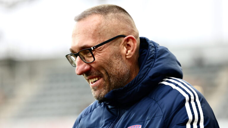 2025.11.09 Kielce 
Pilka nozna PKO Ekstraklasa 2025/2026
Korona Kielce - Rakow Czestochowa     
N/z Marek Papszun

Foto Grzegorz Misiak  / PressFocus

2025.11.09 Kielce 
Football Polish PKO Ekstraklasa Season 2025/2026
Korona Kielce - Rakow Czestochowa 
Marek Papszun


Credit: Grzegorz Misiak / PressFocus