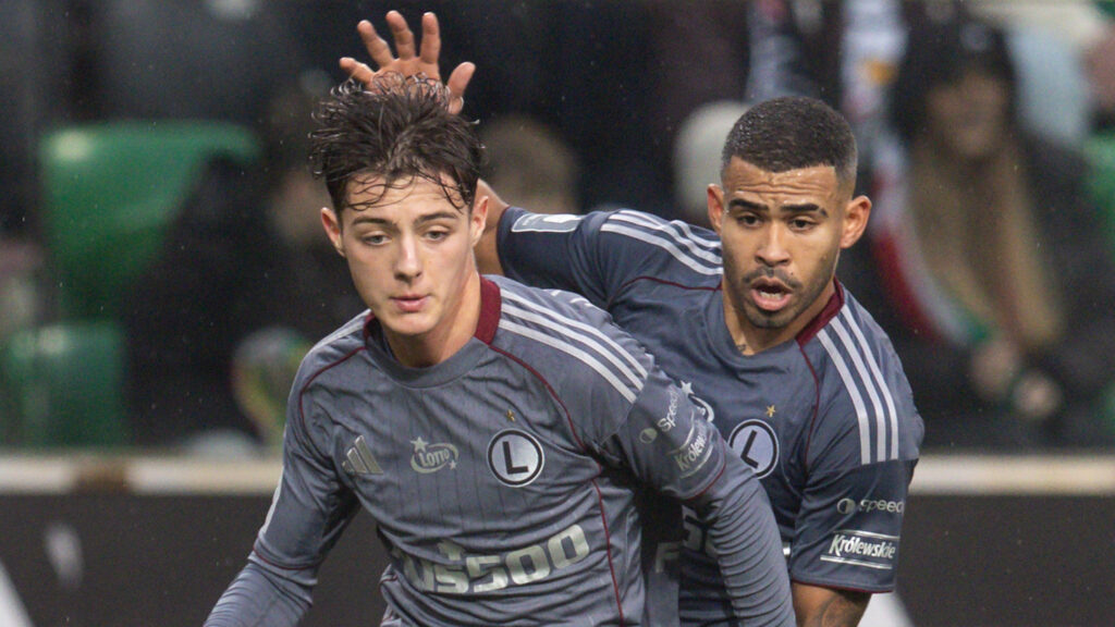 2025.11.09 Warszawa pilka nozna PKO Ekstraklasa sezon 2025/2026
Legia Warszawa - BrukBet Termalica Nieciecza
N/z Kacper Urbanski (Legia), Juergen Elitim (Legia)
Foto Tomasz Jastrzebowski / Foto Olimpik / PressFocus

2025.11.09 Warsaw Football PKO Ekstraklasa season 2025/2026
Legia Warszawa - BrukBet Termalica Nieciecza
Kacper Urbanski (Legia), Juergen Elitim (Legia)
Credit: Tomasz Jastrzebowski / Foto Olimpik / PressFocus