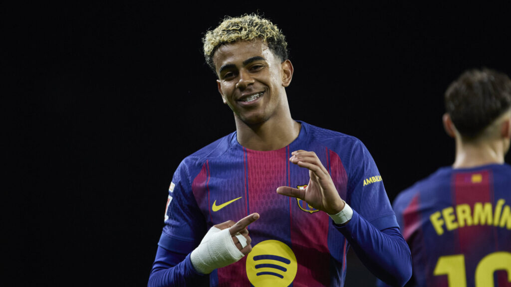 RC Celta de Vigo v FC Barcelona, Barca - LaLiga EA Sports VIGO, SPAIN - NOVEMBER 9: Lamine Yamal of FC Barcelona celebrates after scoring his team s third goal during to the LaLiga EA Sports match between RC Celta de Vigo and FC Barcelona at Abanca Balaidos stadium on November 9, 2025 in Vigo, Spain. Photo by Diego Simon/Photo Players Images/Magara Press Vigo Abanca Balaidos Stadium Spain Copyright: xDiegoxSimonx
2025.11.09 Vigo
pilka nozna liga hiszpanska
Celta Vigo - FC Barcelona
Foto IMAGO/PressFocus

!!! POLAND ONLY !!!