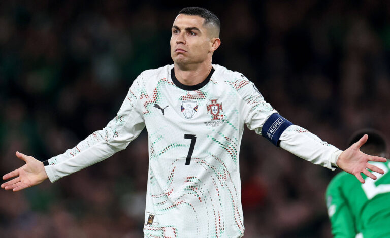 2026 FIFA World Cup, WM, Weltmeisterschaft, Fussball Qualifier Group F, Aviva Stadium, Dublin 13/11/2025 Republic of Ireland vs Portugal Portugal s Cristiano Ronaldo reacts to a decision Cristiano Ronaldo reacts to a decision 13/11/2025 PUBLICATIONxNOTxINxUKxIRLxFRAxNZL Copyright: x INPHO/NickxElliottx IMG_9409 copy
2025.11.13 Dublin
pilka nozna , eliminacje , kwalifikacje do mistrzostw swiata 2026
Irlandia - Portugalia
Foto IMAGO/PressFocus

!!! POLAND ONLY !!!