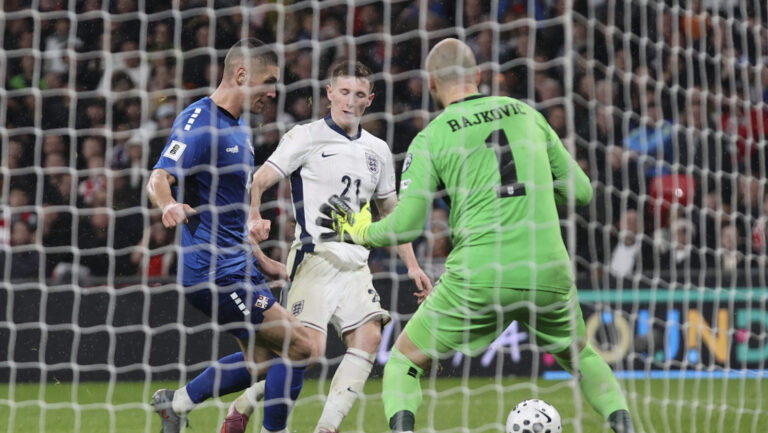 Elliot Anderson of England has a shot on goal during the 2026 FIFA World Cup Qualifiers Group K match at Wembley Stadium, London
Picture by Paul Chesterton/Focus Images Ltd +44 7904 640267
13/11/2025
2025.11.13 Londyn
pilka nozna , eliminacje , kwalifikacje do mistrzostw swiata 2026
Anglia - Serbia
Foto Paul Chesterton/Focus Images/MB Media/PressFocus

!!! POLAND ONLY !!!