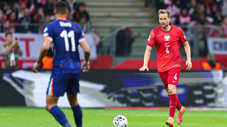 2025.11.14 Warszawa
Pilka nozna Kwalifikacje Mistrzostw Swiata 2026
Polska - Holandia
N/z Tomasz Kedziora
Foto Pawel Andrachiewicz / PressFocus

2025.11.14 Warsaw
Football - FIFA World Cup 2026 Qualifying round
Poland - Netherlands
Tomasz Kedziora
Credit: Pawel Andrachiewicz / PressFocus