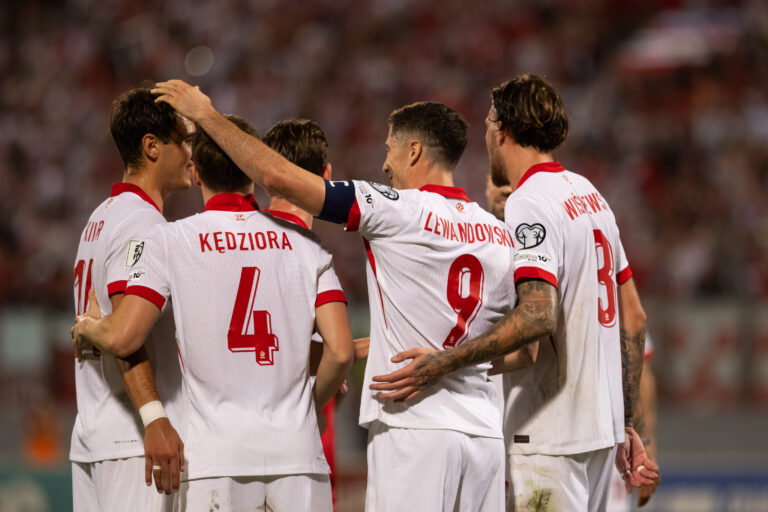 2025.11.17 Malta
Pilka nozna Kwalifikacje Mistrzostw Swiata 2026
Malta - Polska
N/z Robert Lewandowski gol bramka radosc, Tomasz Kedziora, Przemyslaw Wisniewski, Jakub Kiwior
Foto Marcin Karczewski / PressFocus

2025.11.17 Malta
Football - FIFA World Cup 2026 Qualifying round
Malta - Poland
Robert Lewandowski gol bramka radosc, Tomasz Kedziora, Przemyslaw Wisniewski, Jakub Kiwior
Credit: Marcin Karczewski / PressFocus