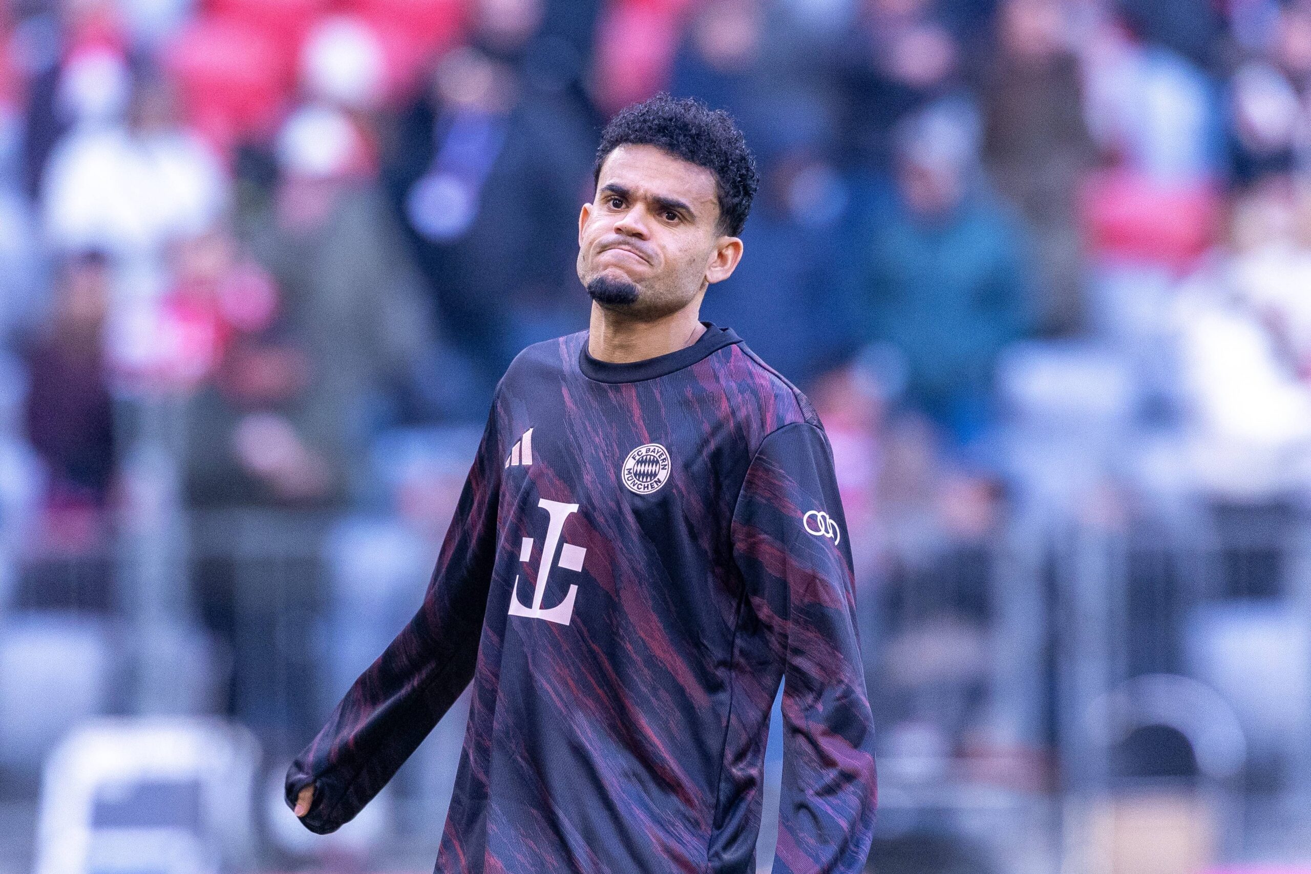 Luis Diaz 14 FC Bayern Muenchen warm-up, FC Bayern Muenchen vs. SC Freiburg, Fussball, Bundesliga, DFL, Saison 2025/2026, Hinrunde, 22.11.2025 DFB regulations prohibit any use of photographs as image sequences and/or quasi-video Muenchen Bayern Deutschland *** Luis Diaz 14 FC Bayern Muenchen warm up, FC Bayern Muenchen vs SC Freiburg, Football, Bundesliga, DFL, Season 2025 2026, Hinrunde, 22 11 2025 DFB regulations prohibit any use of photographs as image sequences and or quasi video Muenchen Bayern Germany Copyright: xkolbert-press/MartinxAguerax
2025.11.22 Monachium
pilka nozna , liga niemiecka
Bayern Monachium - SC Freiburg
Foto IMAGO/PressFocus

!!! POLAND ONLY !!!