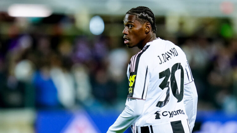 ACF Fiorentina v Juventus FC - Serie A Enilive Jonathan David of Juventus FC looks on during the serie Serie A Enilive match between ACF Fiorentina and Juventus FC at Stadio Artemio Franchi on November 22, 2025 in Florence, Italy Florence Stadio Artemio Franchi Florence Italy Copyright: xGiuseppexMaffiax 251122_SerieA_Fiorentina-Juventus_1975
2025.11.22 Florencja
pilka nozna , liga wloska
ACF Fiorentina - Juventus Turyn
Foto IMAGO/PressFocus

!!! POLAND ONLY !!!