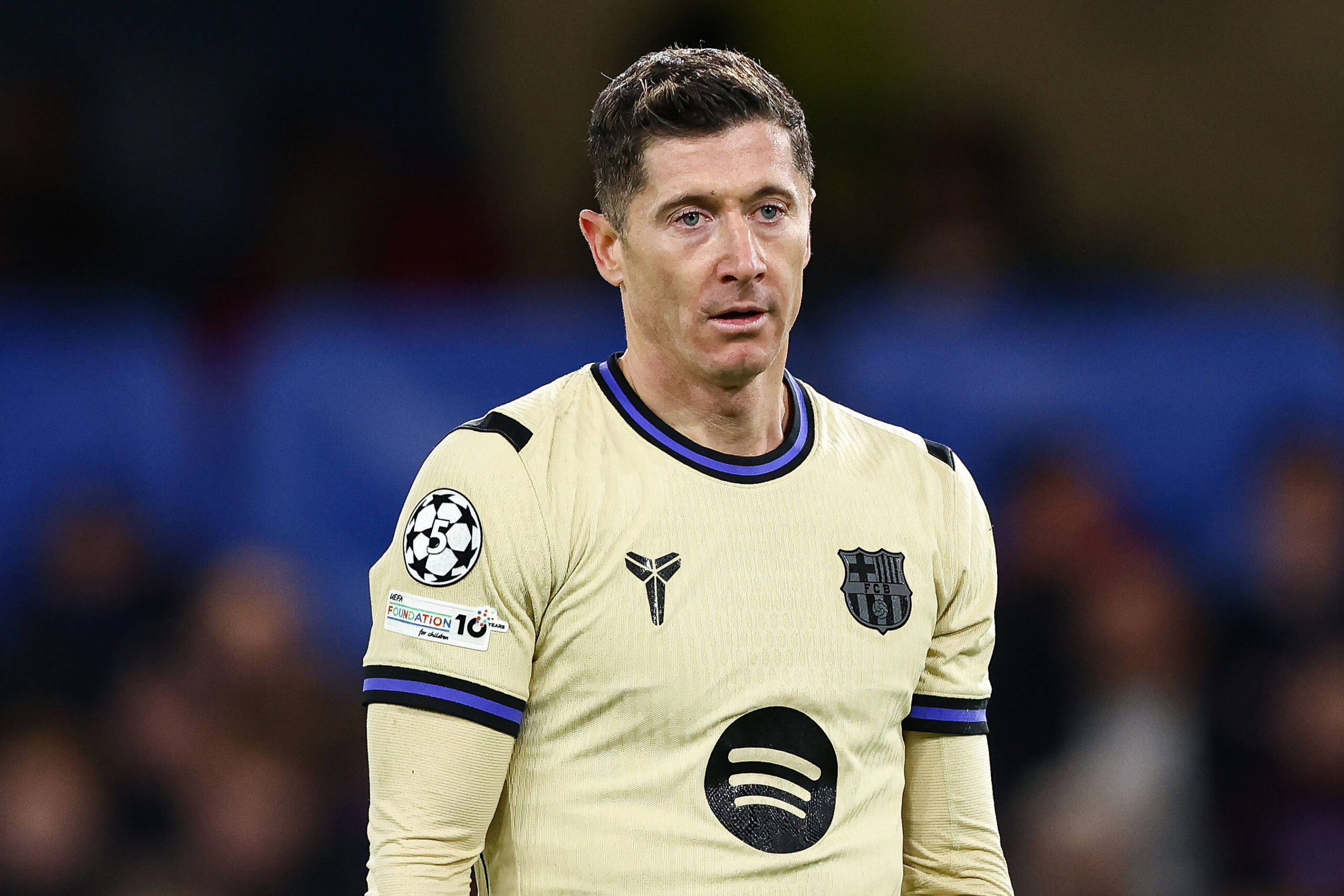 Chelsea v Barcelona Champions League 25/11/2025. Robert Lewandowski of Barcelona during the Champions League match between Chelsea and Barcelona at Stamford Bridge, London, England on 25 November 2025. London Stamford Bridge Greater London England Editorial use only , Copyright: xPaulxPhelanx PSI-23264-0079
2025.11.25 Londyn
pilka nozna , Liga Mistrzow
Chelsea Londyn - FC Barcelona
Foto IMAGO/PressFocus

!!! POLAND ONLY !!!