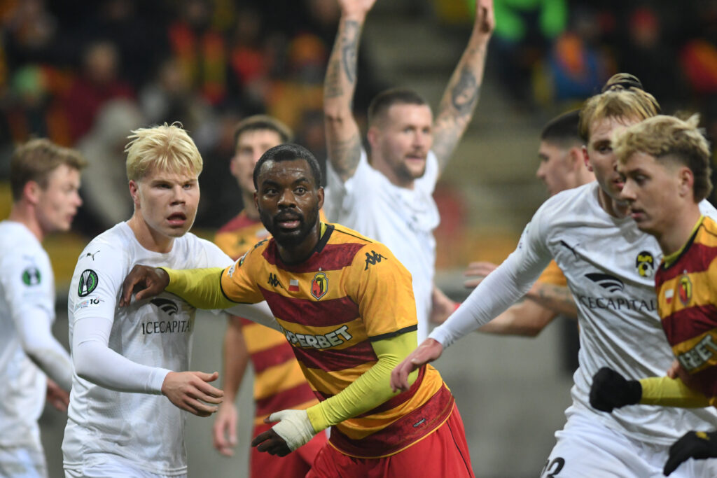 2025.11.27 Bialystok pilka nozna Liga Konferencji Europy 2025/2026. 4. kolejka rozgrywek LKE. Jagiellonia Bialystok - KuPS Kuopio (Finalndia) N/z Afimico Pululu Foto Michal Kosc / PressFocus 
2025.11.27 Bialystok Football - UEFA Conference League 2025/2026 Jagiellonia Bialystok - KuPS Kuopio (Finland) Credit: Michal Kosc / PressFocus