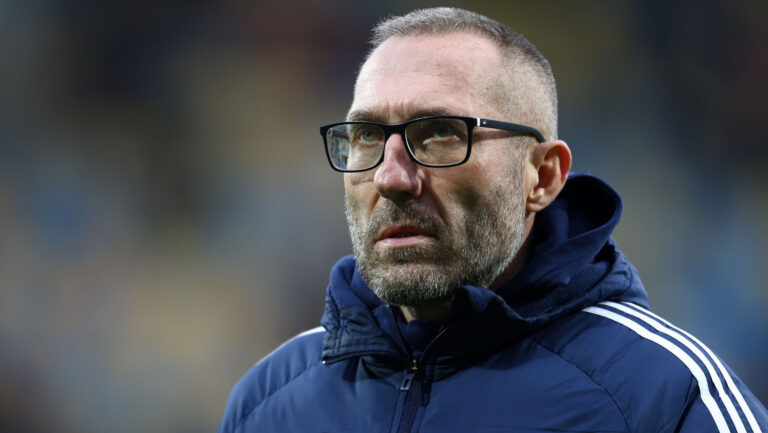 2025.11.30 Gdynia Pilka nozna PKO BP Ekstraklasa sezon 2025/2026 Arka Gdynia - Rakow Czestochowa N/z Marek Papszun Foto Piotr Matusewicz / PressFocus

2025.11.30 Gdynia
Football Polish PKO BP Ekstraklasa season 2025/2026 
Arka Gdynia - Rakow Czestochowa 
Marek Papszun 
Credit: Piotr Matusewicz / PressFocus