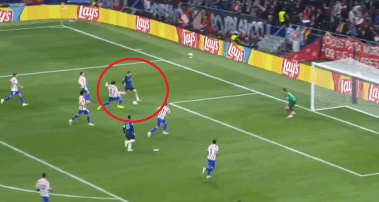 Zieliński z golem w Lidze Mistrzów! Polak trafia w hicie! [WIDEO]