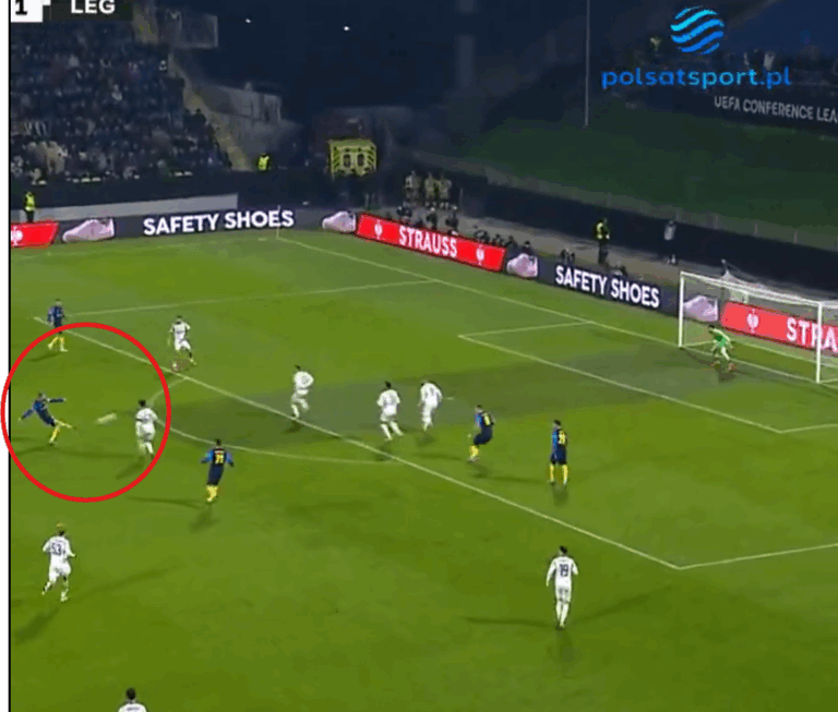 Celje wychodzi na prowadzenie po kapitalnym golu z dystansu [WIDEO]