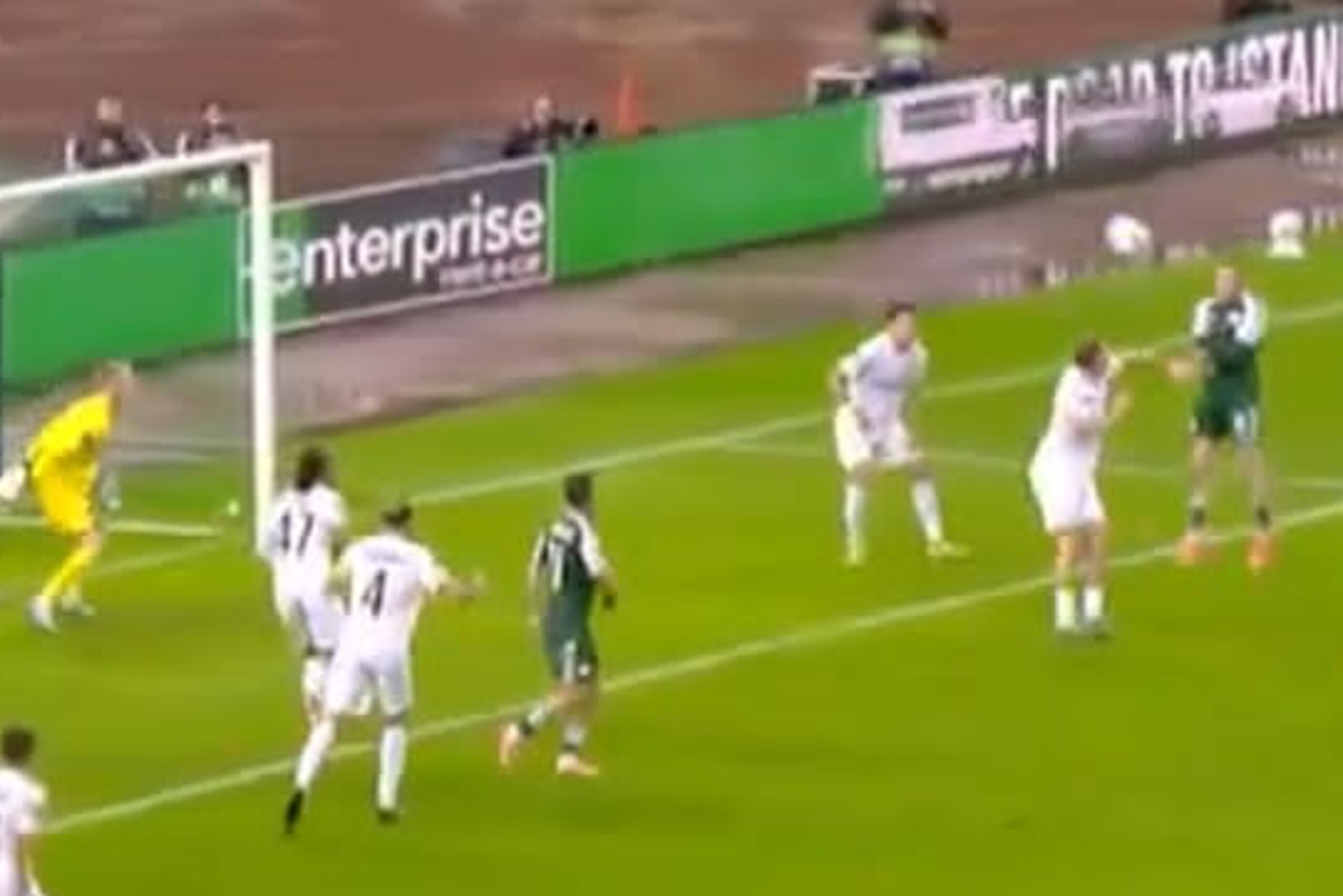 Karol Świderski znów trafia! Polak z kolejnym golem w Lidze Europy [WIDEO]