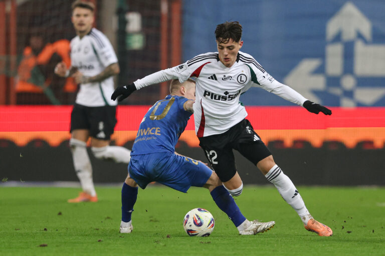 Kolejna porażka Legii! Piast ograł Wojskowych