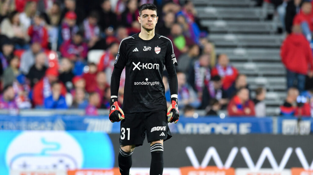 2024.04.13 Czestochowa
Pilka nozna PKO Ekstraklasa sezon 2023/2024
Rakow Czestochowa - Legia Warszawa
N/z Muhamed Sahinovic
Foto Mateusz Sobczak / PressFocus

2024.04.13 Czestochowa
Football Polish League PKO Ekstraklasa season 2023/2024
Rakow Czestochowa - Legia Warszawa
Muhamed Sahinovic
Credit: Mateusz Sobczak / PressFocus