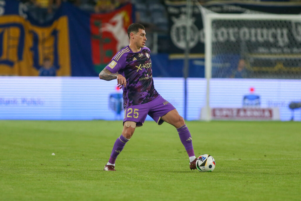 2024.07.21 Lublin pilka nozna PKO Ekstraklasa sezon 2024/2025 
Motor Lublin - Rakow Czestochowa
N/z  Bogdan Racovitan
Foto Wojciech Szubartowski / PressFocus 2024.07.21 Warszawa Football - Polish PKO Ekstraklasa season 2024/2025 
Motor Lublin - Rakow Czestochowa
Bogdan Racovitan
Credit: Pawel Bejnarowicz / PressFocus