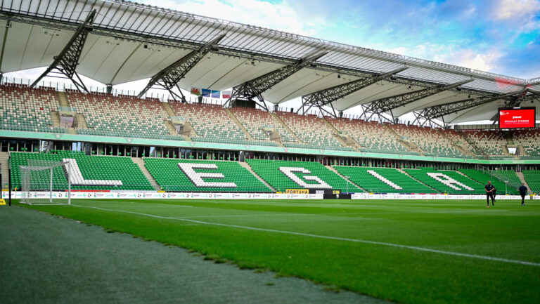 2024.07.25 Warszawa
pilka nozna Liga Konfederacji sezon 2024/2025
Legia Warszawa - Caernarfon Town F.C.
N/z puste trybuny stadionu Legii Warszawa
Foto Pawel Bejnarowicz / PressFocus

2024.07.25 Warsaw
Football - Conference League season 2024/2025
Legia Warszawa - Caernarfon Town F.C.
puste trybuny stadionu Legii Warszawa
Credit: Pawel Bejnarowicz / PressFocus