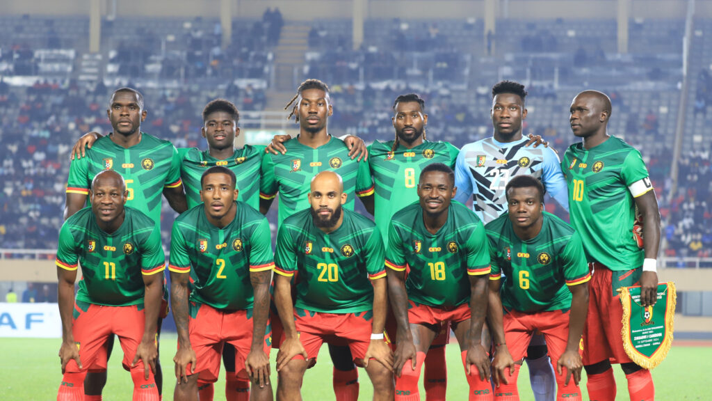 (240911) -- KAMPALA, Sept. 11, 2024 (Xinhua) -- Starters of Cameroon line up for a group photo before the 2025 Africa Cup of Nations (AFCON) qualification Group J match between Cameroon and Zimbabwe in Kampala, Uganda, on Sept.10, 2024. (Photo by Hajarah Nalwadda/Xinhua)

2024.09.10 Kampala
pilka nozna , eliminacje , kwalifikacje do Mistrzostw Swiata
Kamerun - Zimbabwe
Foto Hajarah Nalwadda/Xinhua/PressFocus

!!! POLAND ONLY !!!