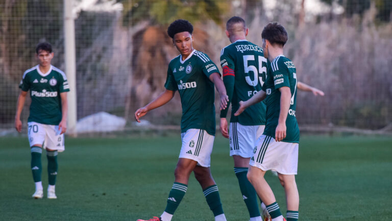 2025.01.11 Oliva Hiszpania
pilka nozna zgrupowanie oobz sparing mecz towarzyski
Legia Warszawa - CFR CLuj
N/z Mateusz Szczepaniak Artur Jedrzejczyk Pascal Mozie
Foto Wojciech Dobrzynski / Legionisci.com / PressFocus

2025.01.11 Oliva Spain
football preseaason camp friendly match
Legia Warsaw - CFR CLuj

Credit: Wojciech Dobrzynski / Legionisci.com / PressFocus