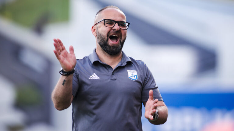 2025.05.25 Nieciecza
Pilka nozna Betclic 1 liga 2024/2025
Bruk-Bet Termalica Nieciecza - Kotwica Kolobrzeg
N/z Piotr Tworek
Foto Marta Badowska / PressFocus

2025.05.25 Nieciecza
Football Polish Betclic 1 league 2024/2025
Piotr Tworek
Credit: Marta Badowska / PressFocus