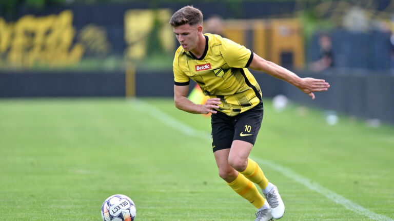 2025.06.07 Krakow
Pilka nozna , Betclic II liga , sezon 2024/25
Wieczysta Krakow - Rekord Bielsko-Biala
N/z Daniel Sandoval
Foto Krzysztof Porebski / PressFocus

2025.06.07 Krakow
Football , Polish league, third level , 2024/2025 season
Wieczysta Krakow - Rekord Bielsko-Biala
Daniel Sandoval
Credit: Krzysztof Porebski / PressFocus