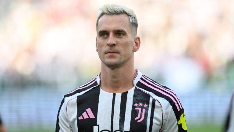 ARKADIUSZ MILIK, Amichevole Friendly Match 2025-25, Juventus-Juventus Next Gen 2-0, Primo Piano, Head Shot, Close Up, Single shot AMICHEVOLE 2025-25 JUVENTUS-JUVENTUS NEXT GEN
2025.08.13 Turyn
pilka nozna sparing mecz towarzyski
Juventus Turyn - Juventus Next Gen
Foto IMAGO/PressFocus

!!! POLAND ONLY !!!
