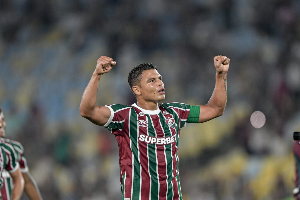RJ - RIO DE JANEIRO - 09/10/2025 - BRAZIL CUP 2025, FLUMINENSE x BAHIA - Thiago Silva, Fluminense player, during the match against Bahia at the Maracana stadium for the 2025 Brazil Cup championship. Photo: Thiago Ribeiro/AGIF (Photo by Thiago Ribeiro/AGIF/Sipa USA)
2025.09.10 Rio de Janeiro
pilka nozna Puchar Brazylii
Fluminense FC - EC Bahia 
Foto Agif/SIPA USA/PressFocus

!!! POLAND ONLY !!!
