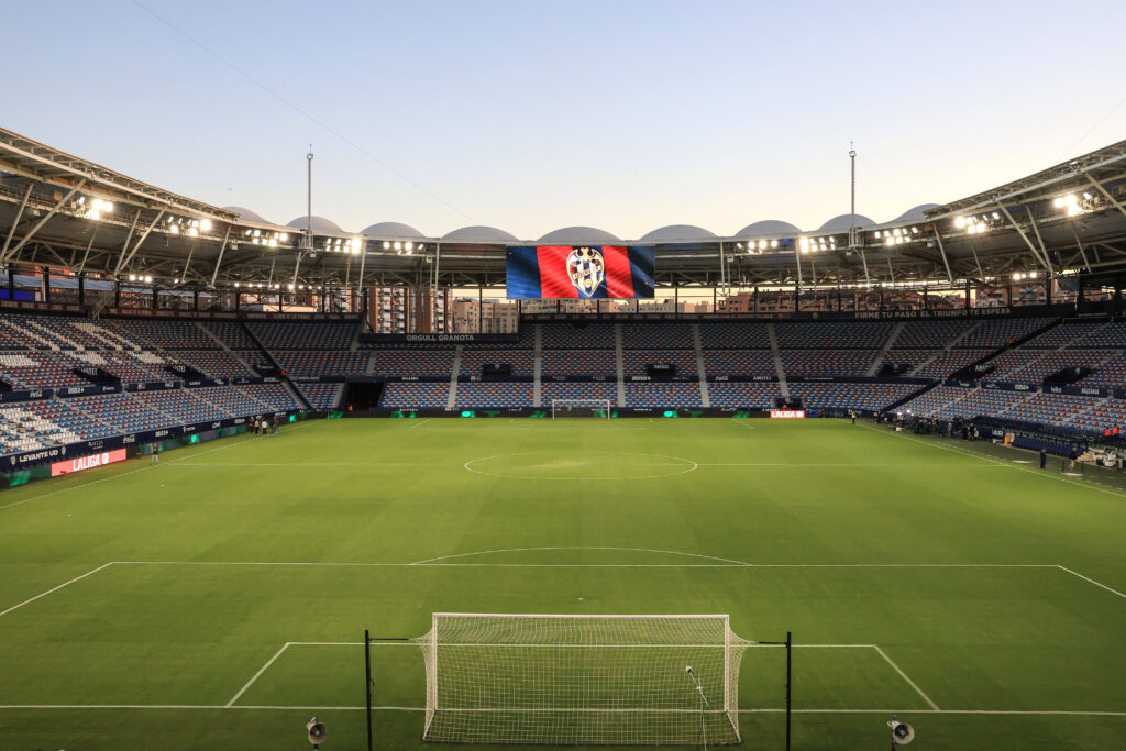 Spain - LaLiga EA Sports - Levante UD vs Real Madrid CF - 23/09/2025 SPAIN, VALENCIA, SEPTEMBRE 23. Genaral view of the Estadio Ciutat de Valencia during the LaLiga EA Sports match between Levante UD and Real Madrid CF at Estadio Ciutat de Valencia on septembre 23, 2025 in Valencia, Spain. Photo by Manuel Blondeau/ AOP.Press Valencia Estadio Ciutat de Valencia Spain Copyright: x ManuelxBlondeau/AOP.Pressx AOP20250923-0024
2025.09.23 Walencja
pilka nozna , liga hiszpanska
Levante UD - Real Madryt
Foto IMAGO/PressFocus

!!! POLAND ONLY !!!