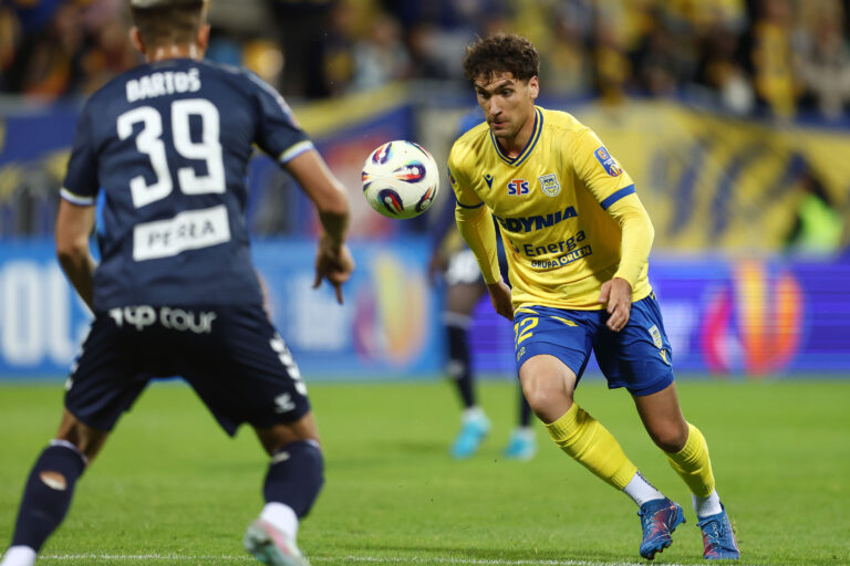 2025.09.25 Gdynia Pilka nozna I runda STS Pucharu Polski sezon 2025/2026 Arka Gdynia - Motor Lublin N/z Diego Percan Foto Piotr Matusewicz / PressFocus

2025.09.25 Gdynia
Football Polish Cup season 2025/2026 
Arka Gdynia - Motor Lublin 
Diego Percan 
Credit: Piotr Matusewicz / PressFocus