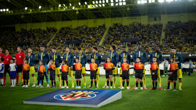 Players of Villarreal CF are seen during a UEFA Champions League match between Villarreal FC and Manchester City at Estadio de La Ceramica in Villarreal, , Spain, on October 21 2025. Photo by Felipe Mondino *** Players of Villarreal CF are seen during a UEFA Champions League match between Villarreal FC and Manchester City at Estadio de La Ceramica in Villarreal, , Spain, on October 21 2025 Photo by Felipe Mondino Copyright: xFELIPExMONDINOx
2025.10.21 Villarreal
pilka nozna liga mistrzow
Villarreal CF - Manchester City
Foto IMAGO/PressFocus

!!! POLAND ONLY !!!