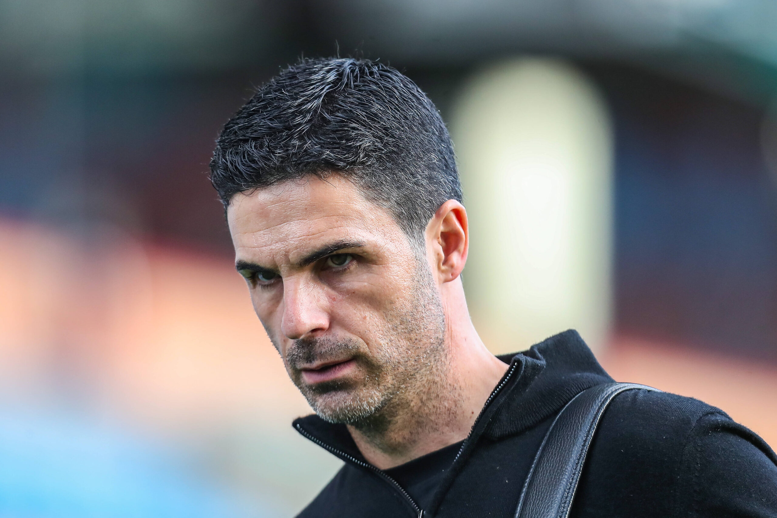 Burnley v Arsenal, Premier League Mikel Arteta Manager Of Arsenal during the Burnley v Arsenal Premier League match at Turf Moor, Burnley, England on 1 November 2025 Credit: Lee Keuneke/Every Second Media Editorial use only. All images are copyright Every Second Media Limited. No images may be reproduced without prior permission. All rights reserved. Premier League and Football League images are subject to licensing agreements with Football DataCo Limited. see https://www.football-dataco.com Copyright: xIMAGO/EveryxSecondxMediax ESM-1651-0188 LeexKeunekex/xEveryxSecondxMediax
2025.11.01 Burnley
pilka nozna , liga angielska
Burnley - Arsenal
Foto IMAGO/PressFocus

!!! POLAND ONLY !!!