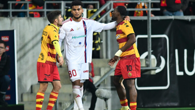 2025.11.02 Bialystok Pilka nozna PKO Ekstraklasa sezon 2025/2026 14. kolejka rozgrywek Jagiellonia Bialystok (zolto-czerwone) - Rakow Czestochowa N/z (L-P) Alejandro Pozo Lamine Diaby Fadiga Afimico Pululu Foto Michal Kosc / PressFocus 
2025.11.02 Bialystok Football Polish PKO Ekstraklasa season 2025/2026 Jagiellonia Bialystok - Rakow Czestochowa Credit Michal Kosc / PressFocus