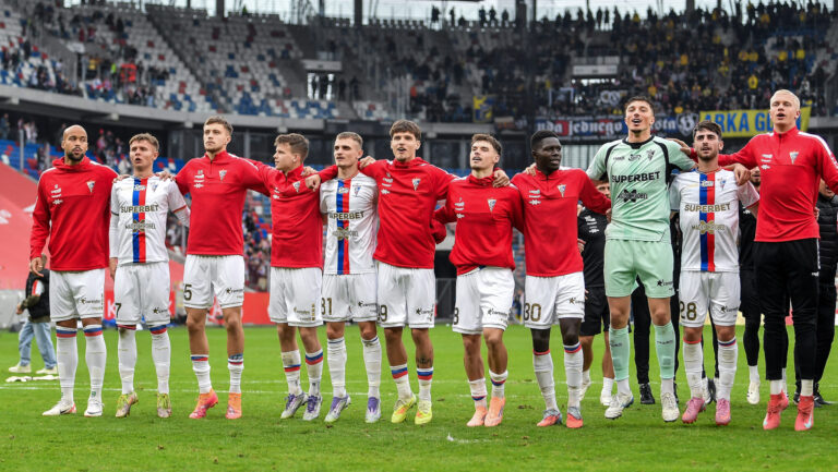 2025.11.02 Zabrze
Pilka nozna PKO Ekstraklasa sezon 2025/2026
Gornik Zabrze - Arka Gdynia
N/z Gabriel Barbosa Kamil Lukoszek Maksymilian Pingot Patrik Hellebrand Matus Kmet Natan Dziegielewski Lukas Ambros Ousmane Sow Marcel Lubik Bastien Donio Piotr Pietryga Gornik Zabrze pilkarze druzyna
Foto PressFocus / PressFocus

2025.11.02 Zabrze
Football Polish League PKO Ekstraklasa season 2025/2026
Gornik Zabrze - Arka Gdynia
Gabriel Barbosa Kamil Lukoszek Maksymilian Pingot Patrik Hellebrand Matus Kmet Natan Dziegielewski Lukas Ambros Ousmane Sow Marcel Lubik Bastien Donio Piotr Pietryga Gornik Zabrze pilkarze druzyna
Credit: PressFocus / PressFocus