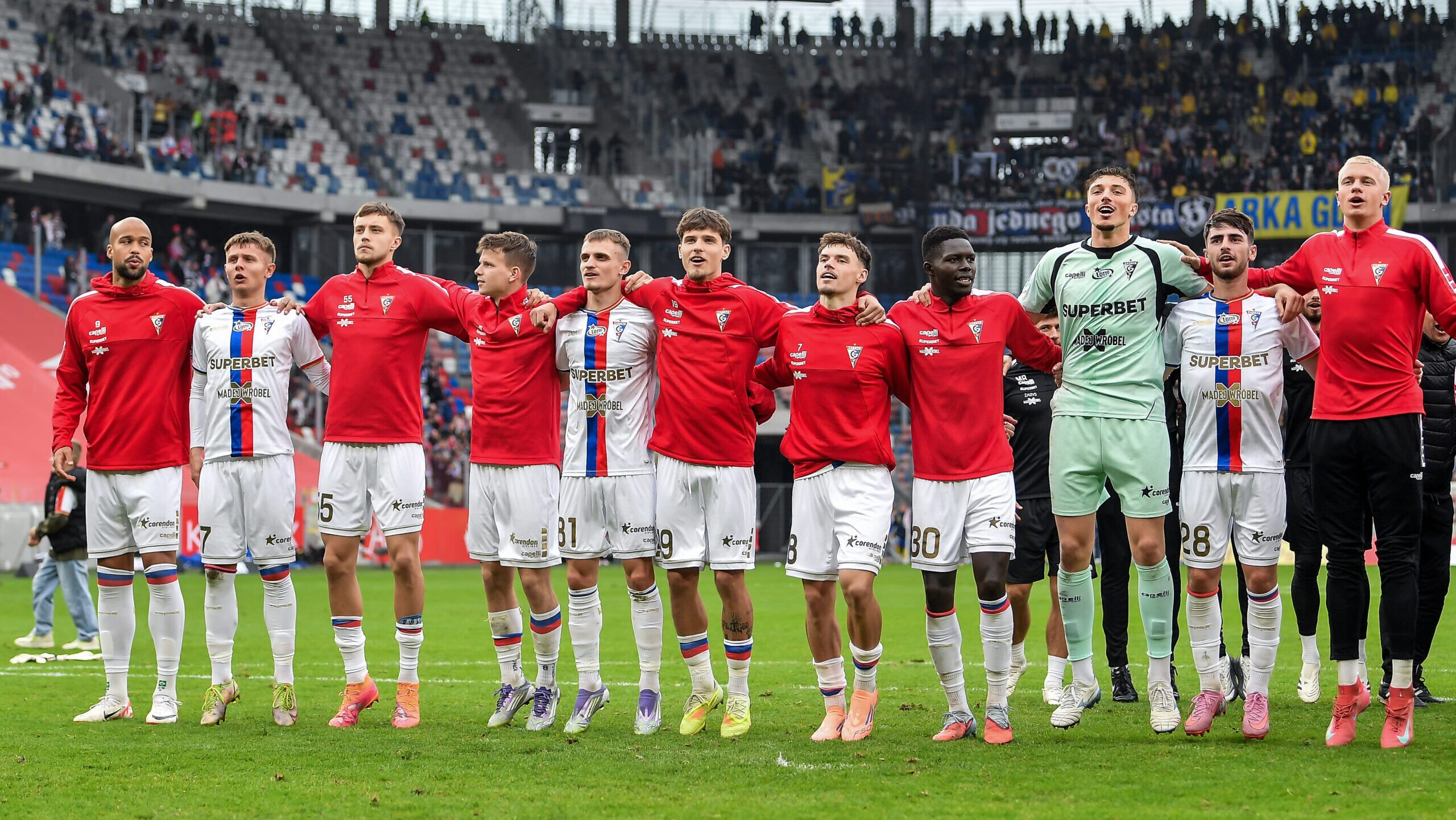 2025.11.02 Zabrze
Pilka nozna PKO Ekstraklasa sezon 2025/2026
Gornik Zabrze - Arka Gdynia
N/z Gabriel Barbosa Kamil Lukoszek Maksymilian Pingot Patrik Hellebrand Matus Kmet Natan Dziegielewski Lukas Ambros Ousmane Sow Marcel Lubik Bastien Donio Piotr Pietryga Gornik Zabrze pilkarze druzyna
Foto PressFocus / PressFocus

2025.11.02 Zabrze
Football Polish League PKO Ekstraklasa season 2025/2026
Gornik Zabrze - Arka Gdynia
Gabriel Barbosa Kamil Lukoszek Maksymilian Pingot Patrik Hellebrand Matus Kmet Natan Dziegielewski Lukas Ambros Ousmane Sow Marcel Lubik Bastien Donio Piotr Pietryga Gornik Zabrze pilkarze druzyna
Credit: PressFocus / PressFocus