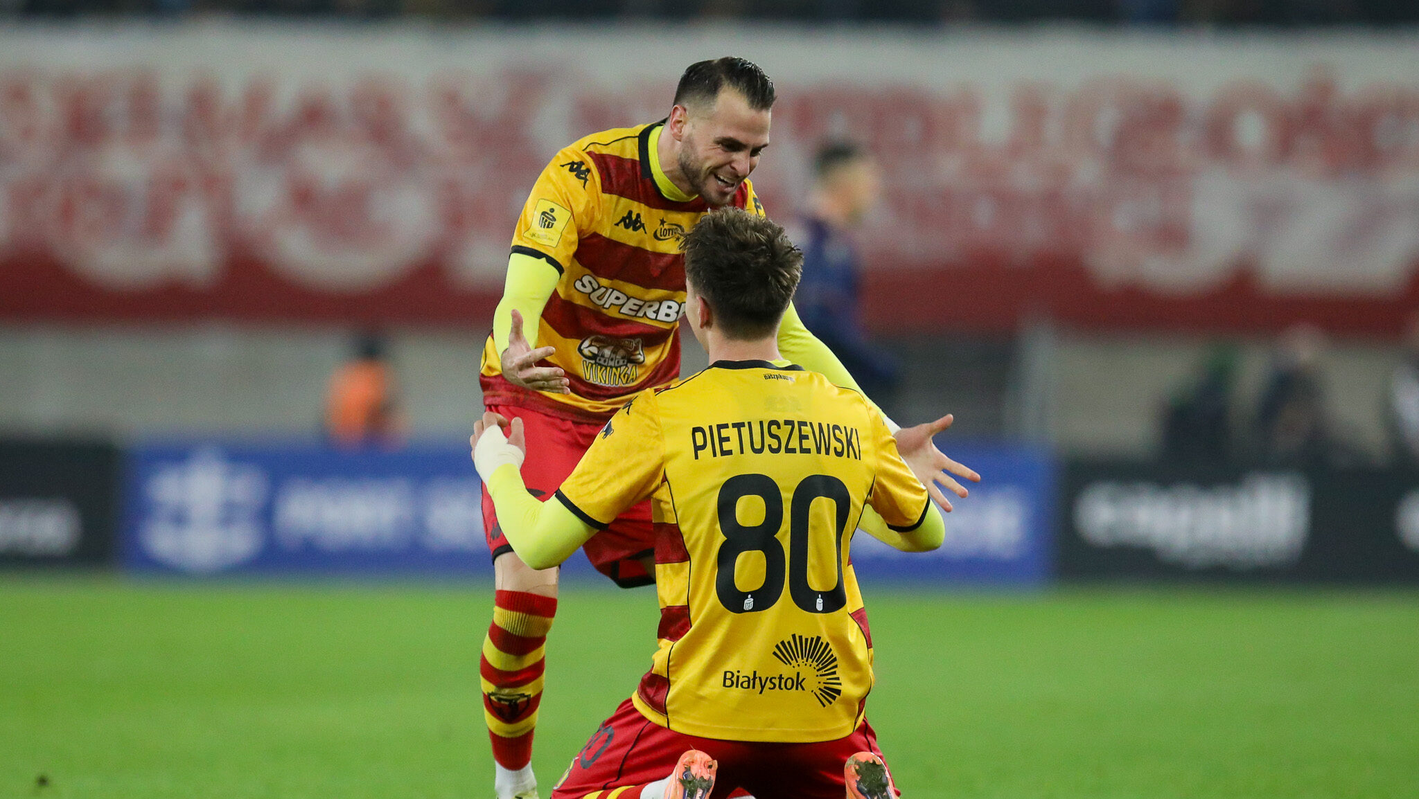 2025.11.09 Szczecin
pilka nozna PKO Ekstraklasa sezon 2025/2026
Pogon Szczecin - Jagiellonia Bialystok
N/z Oskar Pietruszewski Jesus Imaz Balleste
Foto Kasia Dzierzynska / PressFocus

2025.11.09 Szczecin
Football - Polish PKO Ekstraklasa season 2025/2026
Pogon Szczecin - Jagiellonia Bialystok
Oskar Pietruszewski Jesus Imaz Balleste
Credit: Kasia Dzierzynska / PressFocus