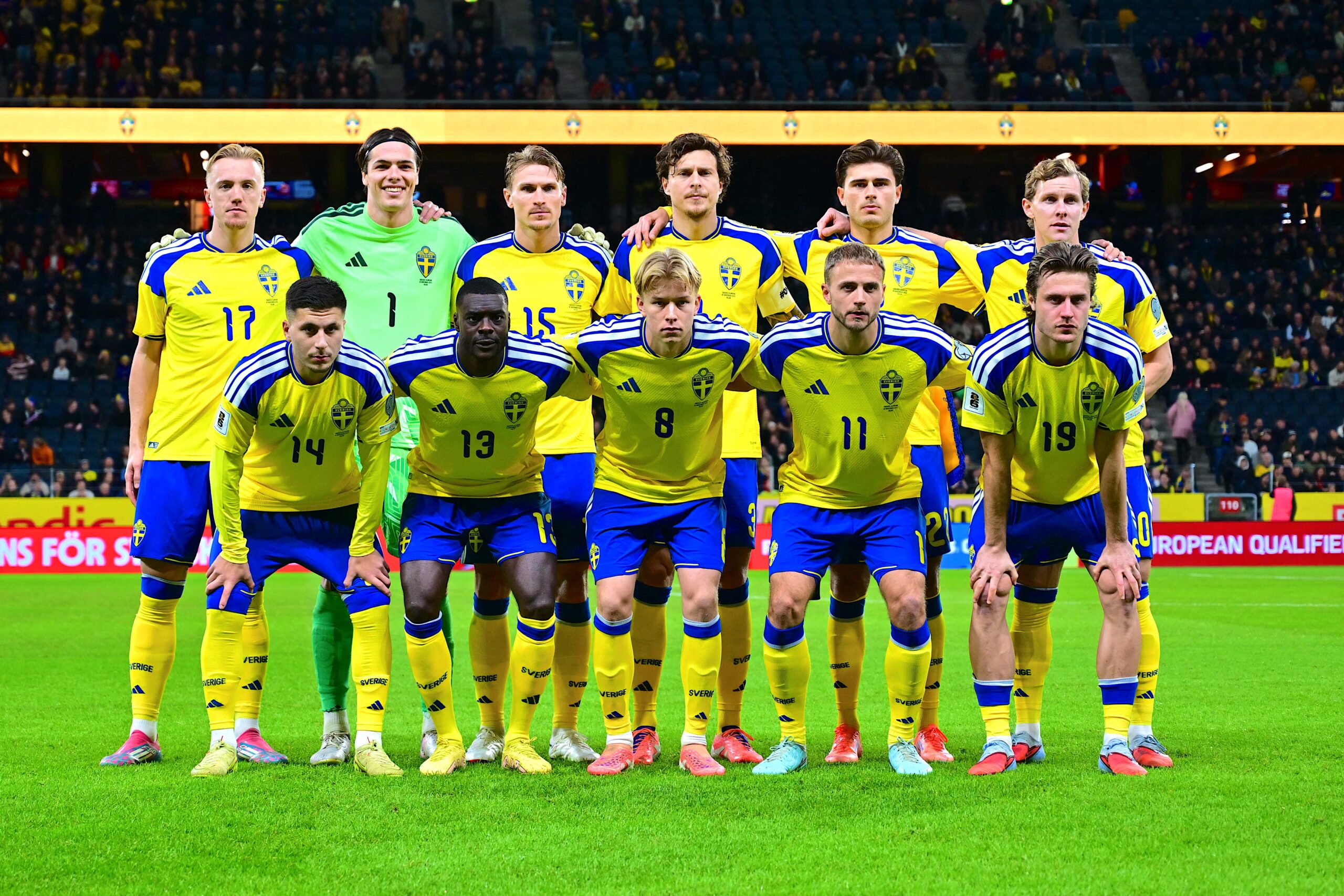 Team photo Sweden ahead of the FIFA World Cup Qualifiers game on November 18th 2025 between Sweden and Slovenia at Strawberry Arena in Solna, Sweden (Photo by Peter Sonander/Sports Press Photo/Sipa USA)
2025.11.18 Solna
pilka nozna , eliminacje , kwalifikacje do mistrzostw swiata 2026
Szwecja - Slowenia
Foto SPP/SIPA USA/PressFocus

!!! POLAND ONLY !!!